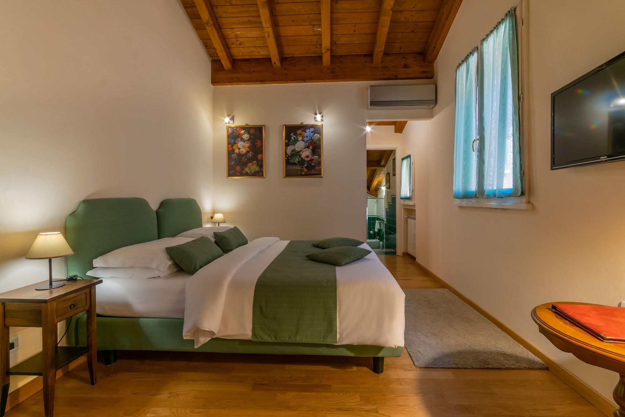 ホテル Casa Miramonte ボローニャ エクステリア 写真