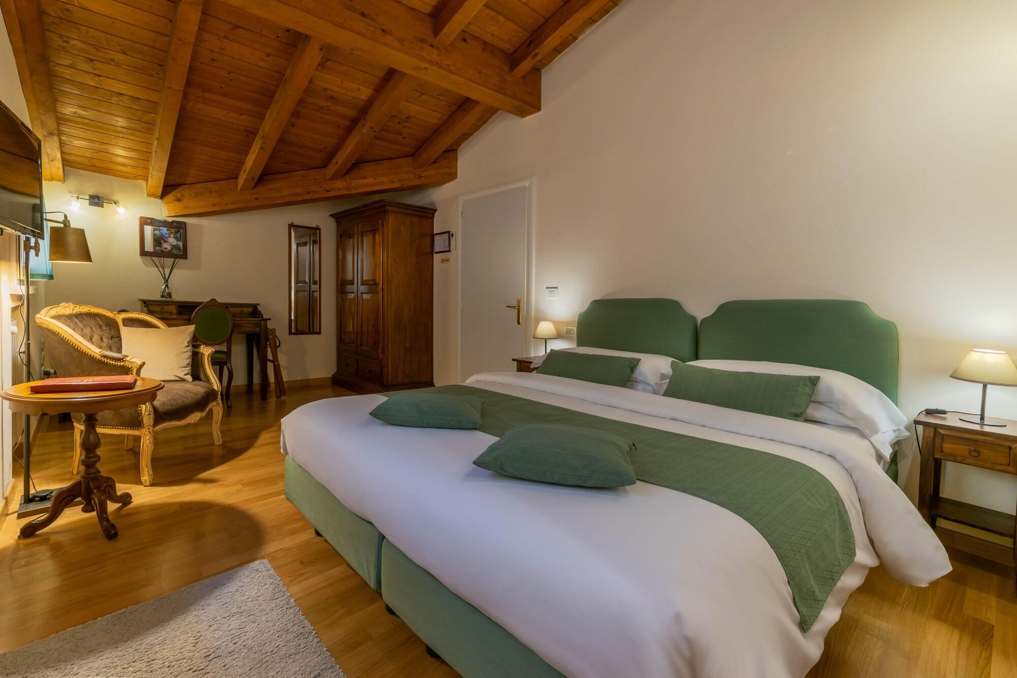 ホテル Casa Miramonte ボローニャ エクステリア 写真