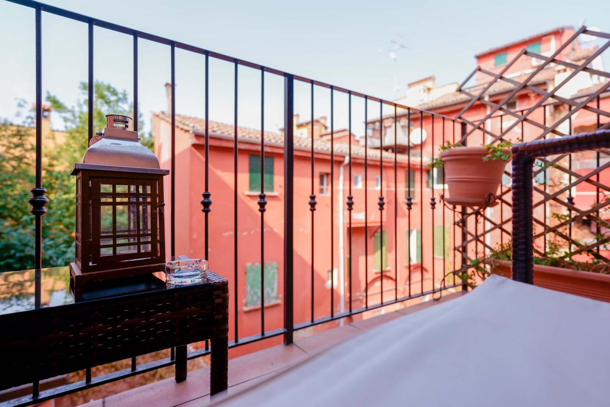 ホテル Casa Miramonte ボローニャ エクステリア 写真