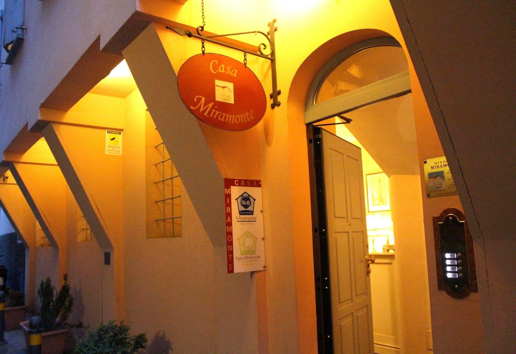 ホテル Casa Miramonte ボローニャ エクステリア 写真
